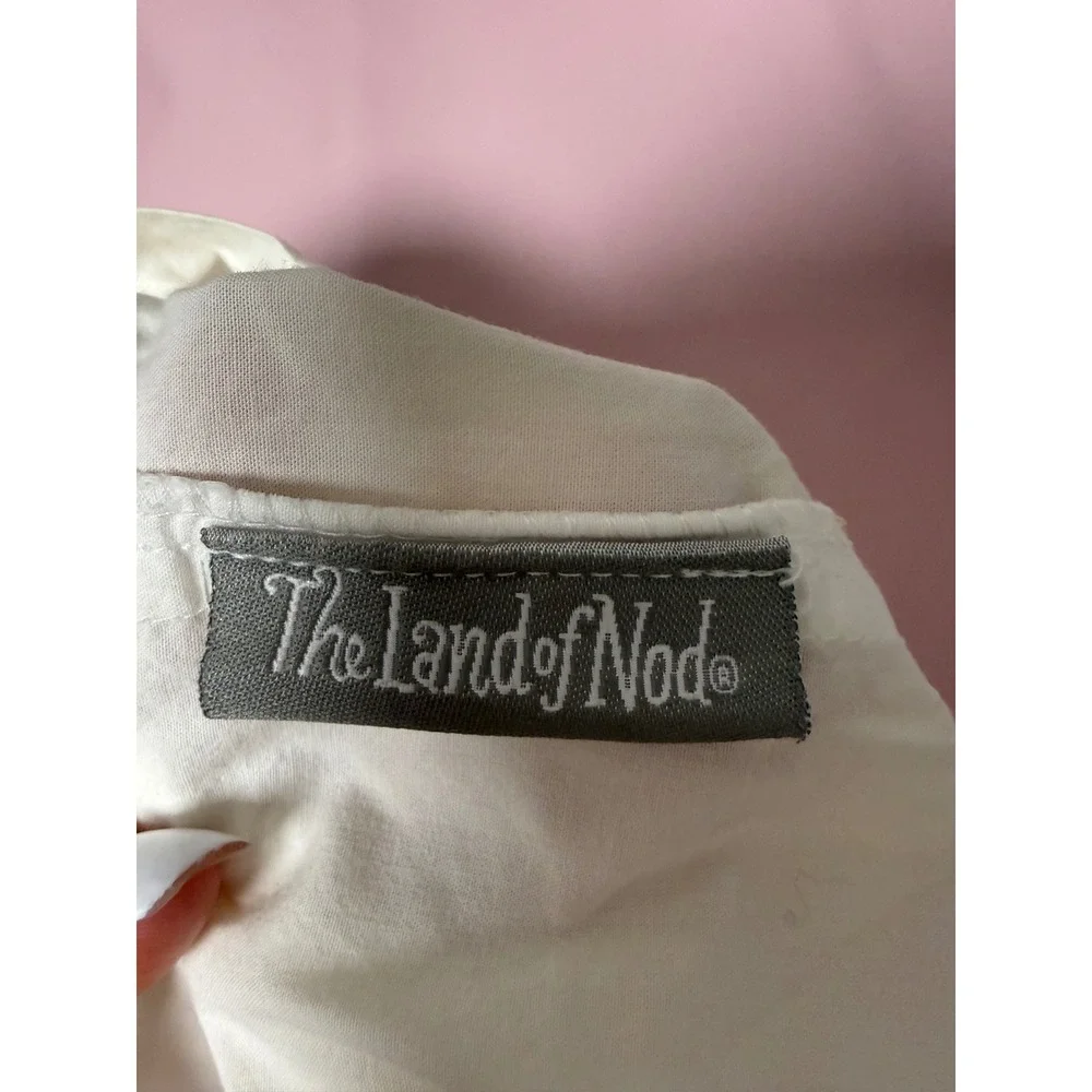 The Land‎ of Nod White Cotton Standard Pillowcase
